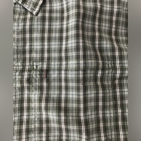 North face men’s shirt - Picture 5 of 5
